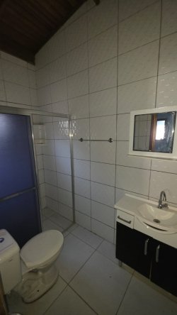 Casa com 02 dormitórios no bairro Feitoria 
