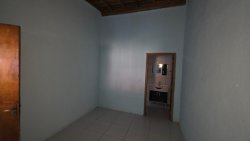 Casa com 02 dormitórios no bairro Feitoria 