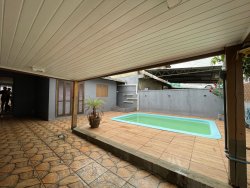 Casa com 03 dormitórios no bairro Três Marias 