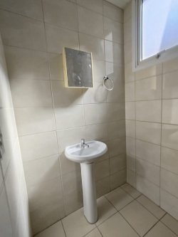 Apartamento com 02 dormitórios, sendo 01 suíte no Residencial Downtown  