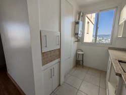 Apartamento com 02 dormitórios, sendo 01 suíte no Residencial Downtown  