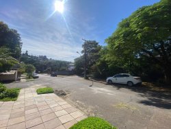 Sala comercial com 100m² para locação no bairro Vila Nova 
