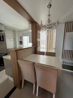 Apartamento com 02 dormitórios no Porto Saint Germain 