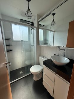 Apartamento com 02 dormitórios no Porto Saint Germain 