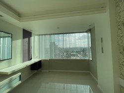 Apartamento com 01 dormitório para locação no bairro Pátria Nova 