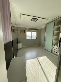Apartamento com 01 dormitório para locação no bairro Pátria Nova 
