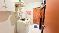Casa com 03 dormitórios no bairro Rincão 