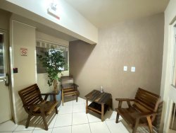 Apartamento com 01 dormitório no Edifício Gominho 