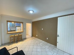 Apartamento com 01 dormitório no Edifício Gominho 