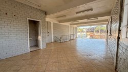 Prédio comercial com 02 pavimentos no Bairro Pinheiro 