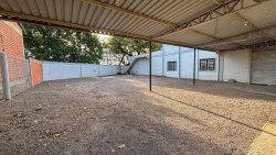 Prédio comercial com 02 pavimentos no Bairro Pinheiro 