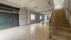 Prédio comercial com 02 pavimentos no Bairro Pinheiro 