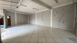 Prédio comercial com 02 pavimentos no Bairro Pinheiro 
