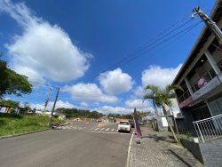 Sala comercial mobiliada no Bairro Lomba Grande 