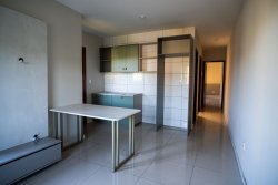 Casa com 02 dormitorios no Bairro Campina 
