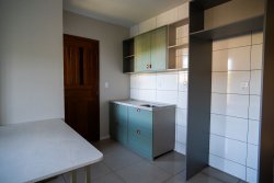 Casa com 02 dormitorios no Bairro Campina 