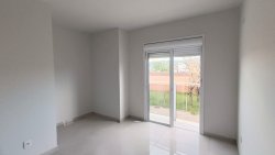 Sobrado com 02 dormitórios no bairro São Jorge 