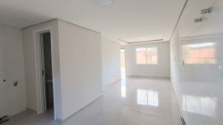Sobrado com 02 dormitórios no bairro São Jorge 