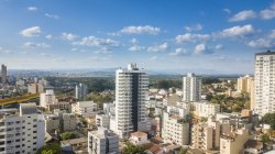 Apartamento com 03 suítes no Residencial Absoluto 
