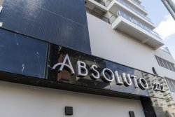 Apartamento com 03 suítes no Residencial Absoluto 