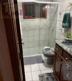 Casa com 03 dormitórios no bairro Primavera 