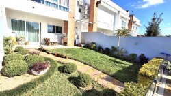 Casa com 03 suítes no bairro União 