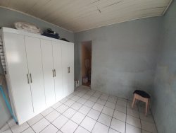 Casa com 03 dormitórios no bairro Guarani 