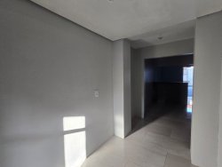 Casa com 02 dormitórios no Loteamento Monte Blanco 