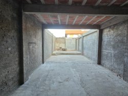 Casa com 02 dormitórios no Loteamento Monte Blanco 