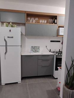 Apartamento com 02 dormitórios no Condomínio Gardens 