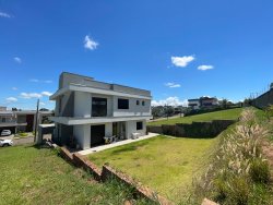 Lote de 560 m² no Condomínio Horizon 