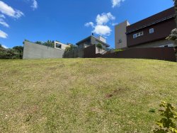 Lote de 585 m² no Condomínio Horizon 