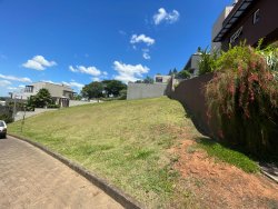 Lote de 585 m² no Condomínio Horizon 