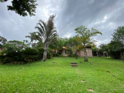 Sítio com 2,5 hectares no bairro Lomba Grande 
