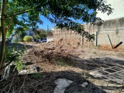 Terreno plano com 300m² no bairro Canudos 