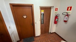 Apartamento com 03 dormitórios no Edifício Agatha 