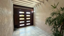 Apartamento com 03 dormitórios no Edifício Agatha 