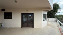 Apartamento com 03 dormitórios no Edifício Agatha 
