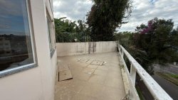 Apartamento com 03 dormitórios no Edifício Agatha 