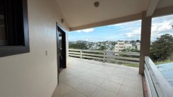 Apartamento com 03 dormitórios no Edifício Agatha 