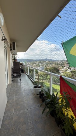 Apartamento com 03 dormitórios no Edifício Agatha 