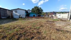 Terreno de esquina com 432,65m² no bairro São Jorge 