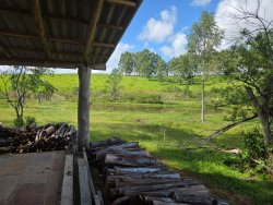 Sítio com 4,00 hectares e 03 açudes no bairro Lomba Grande  