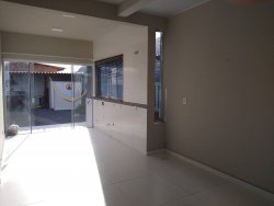 Casa com 02 dormitórios no bairro Capão Novo 