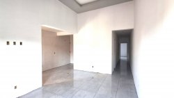 Casa com 03 dormitórios no bairro Feitoria 