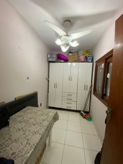 Sobrado com 03 dormitórios  no bairro Jardim Mauá  