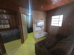 Terreno com chalé de 02 dormitórios no Bairro Feitoria 