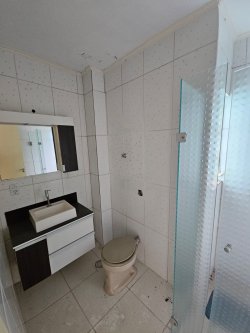 Apartamento com 02 dormitórios Residencial Cristina II 