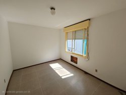 Apartamento com 02 dormitórios Residencial Cristina II 
