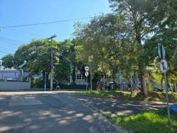 Imóvel residencial com 8 apartamentos ao lado do Campus II Feevale 